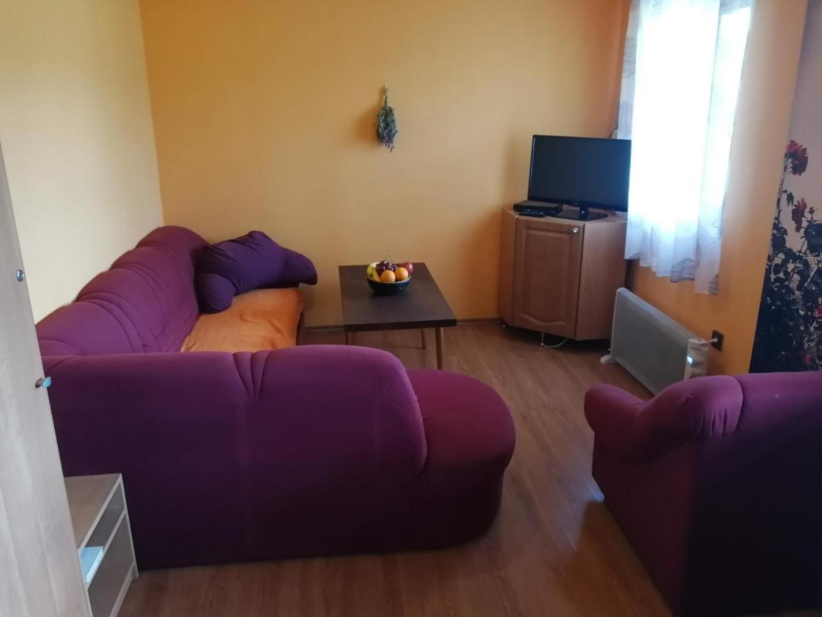Chata Natasa Imrikfalva Kültér fotó